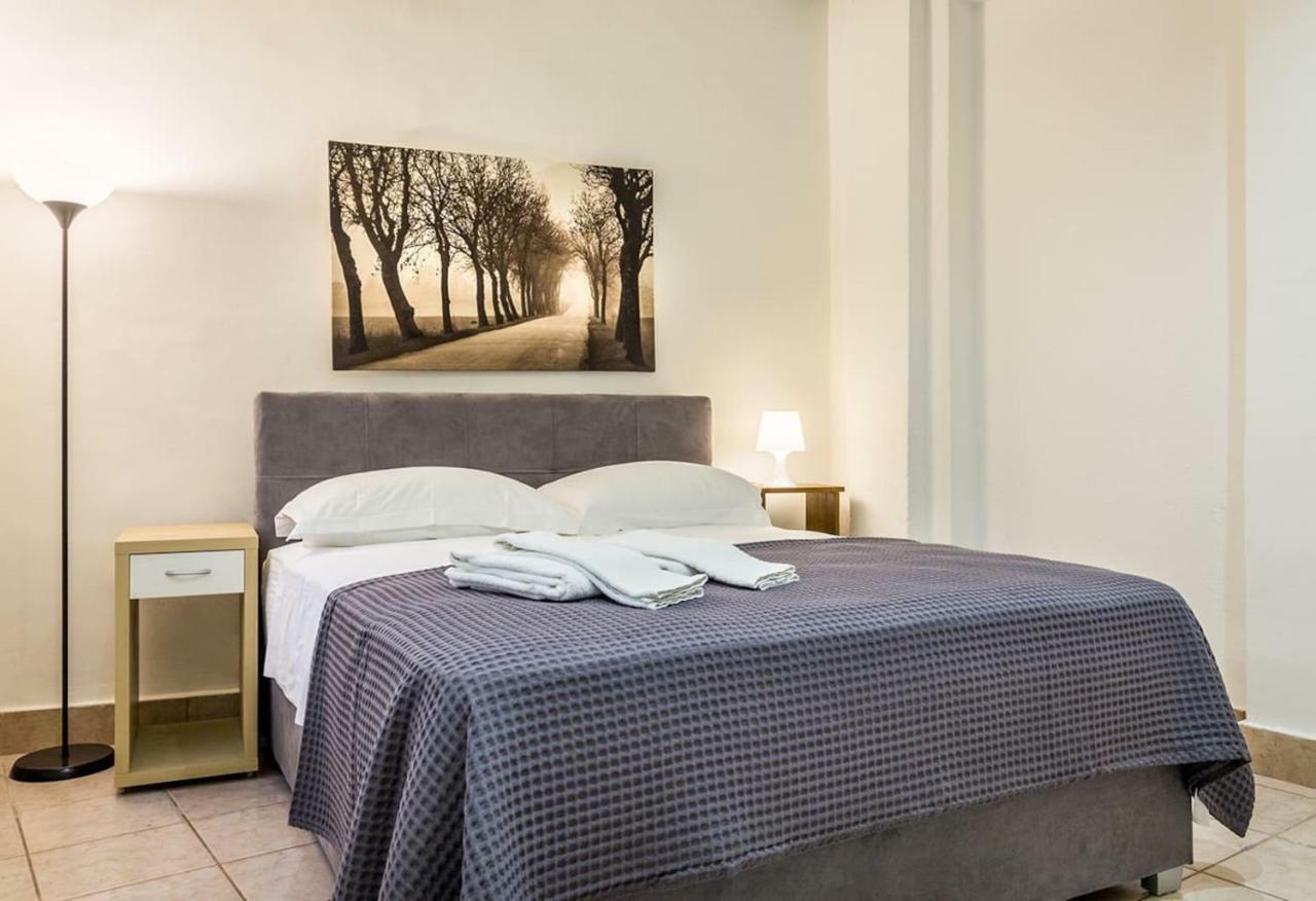 Renovated Loft At The Center Of Monastiraki Apartman Athén Kültér fotó